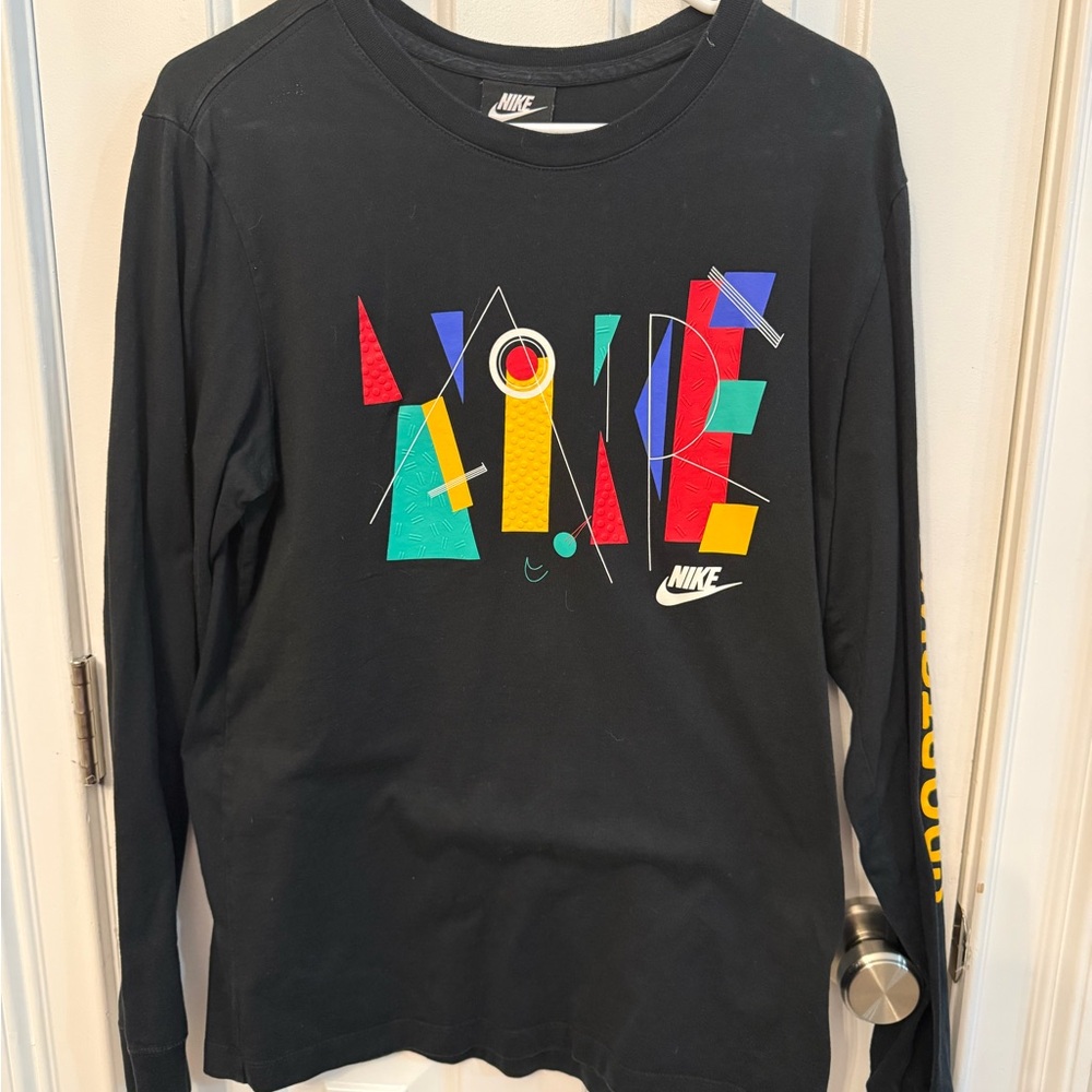 Nike Multicolor Graphic Black Long Sleeve Shirt